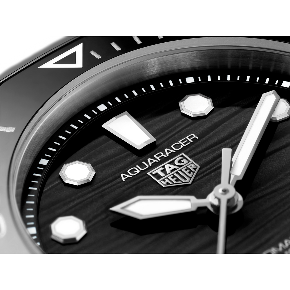 Aquaracer Professional 300 Date