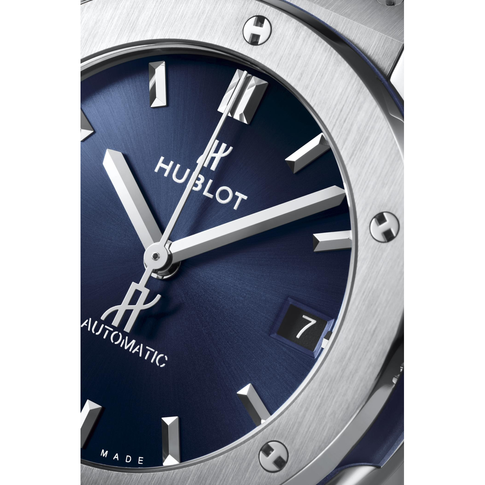 Classic Fusion Titanium Blue