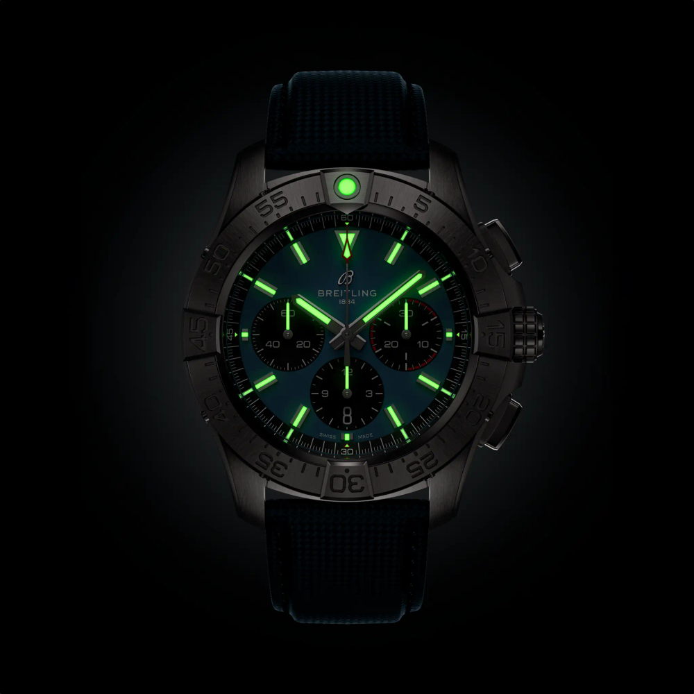 Avenger B01 Chronograph 44