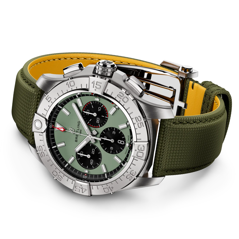 Avenger B01 Chronograph 44