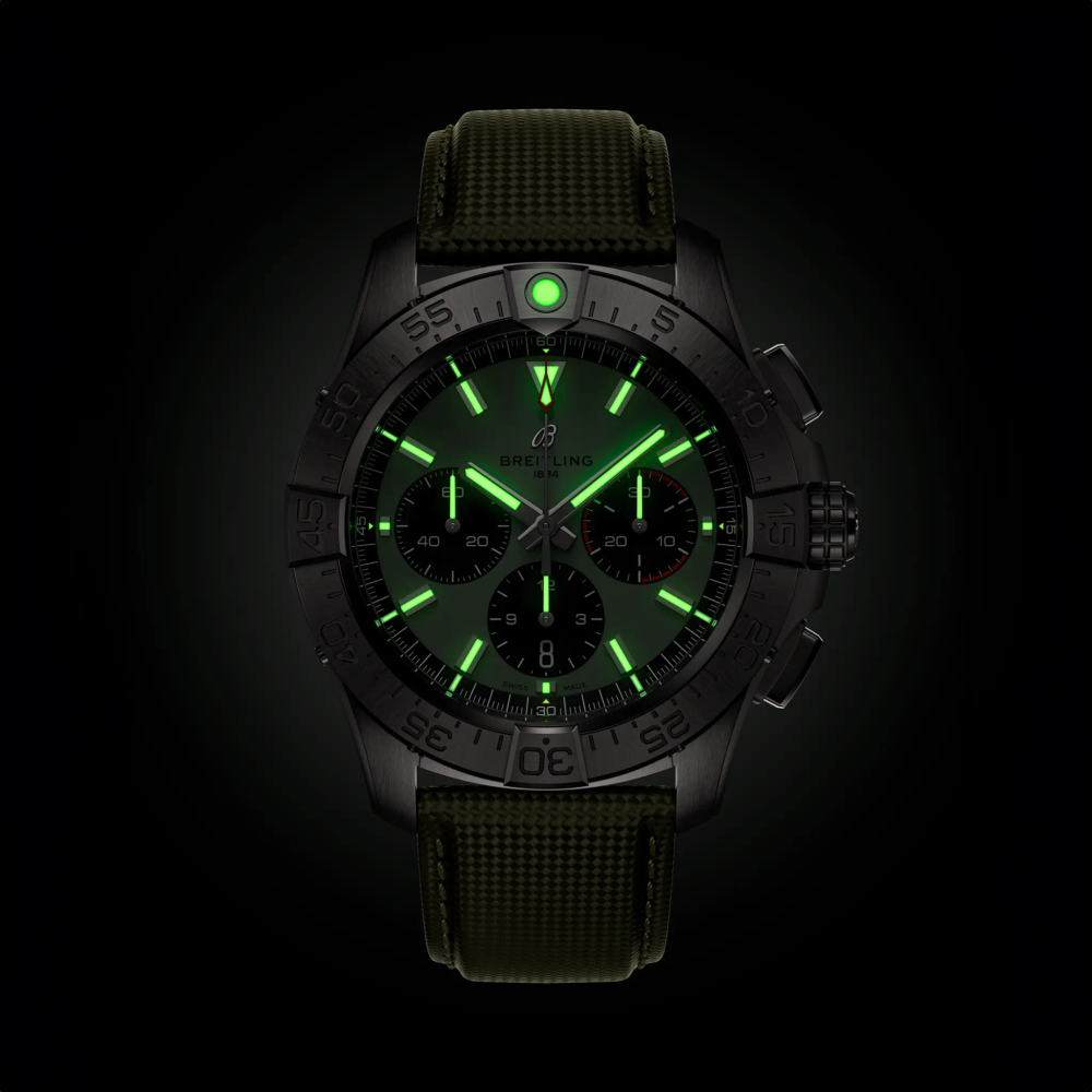 Avenger B01 Chronograph 44